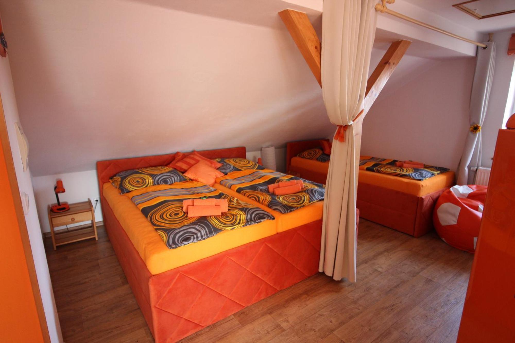 Orange Loft Apartment Kájov Exterior foto