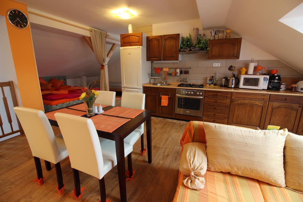 Orange Loft Apartment Kájov Exterior foto