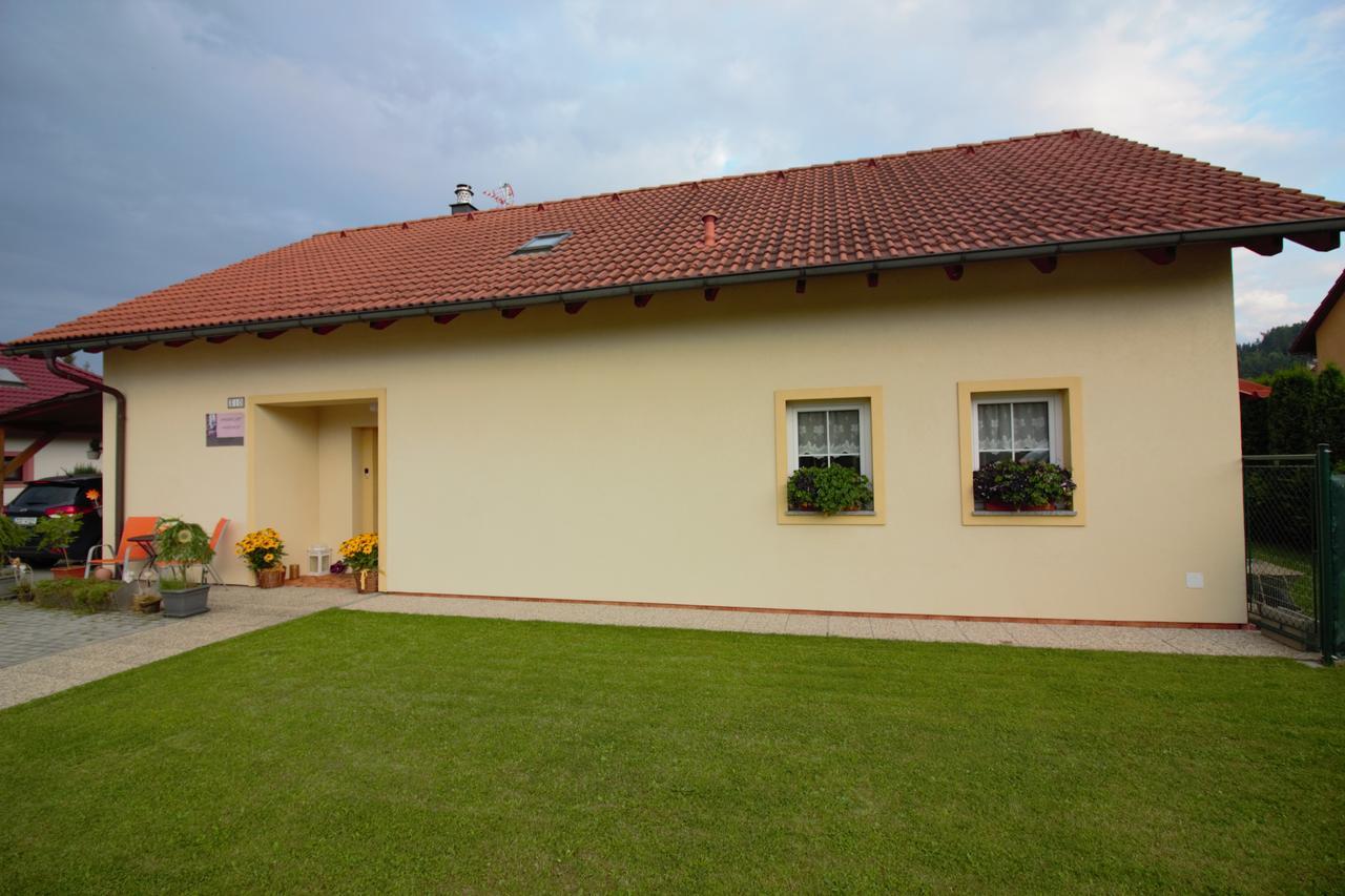 Orange Loft Apartment Kájov Exterior foto